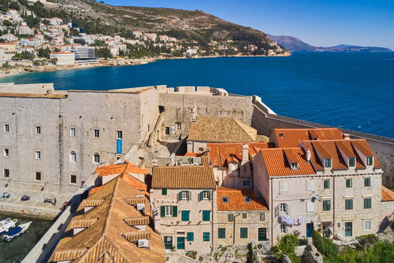 Villa Inside The Old Town With Private Terrace And Floor Heating Dubrovnik Bagian luar foto