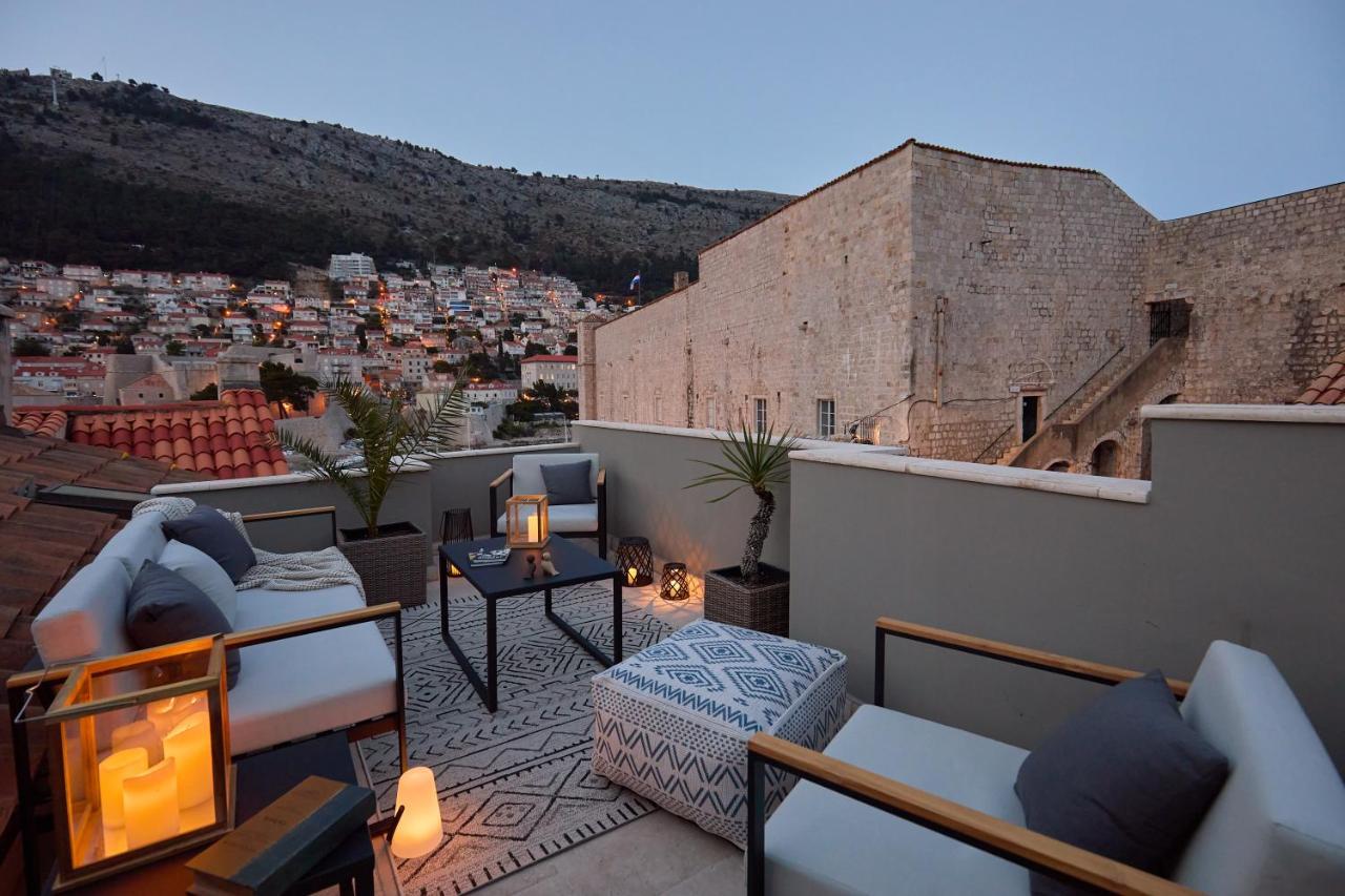 Villa Inside The Old Town With Private Terrace And Floor Heating Dubrovnik Bagian luar foto